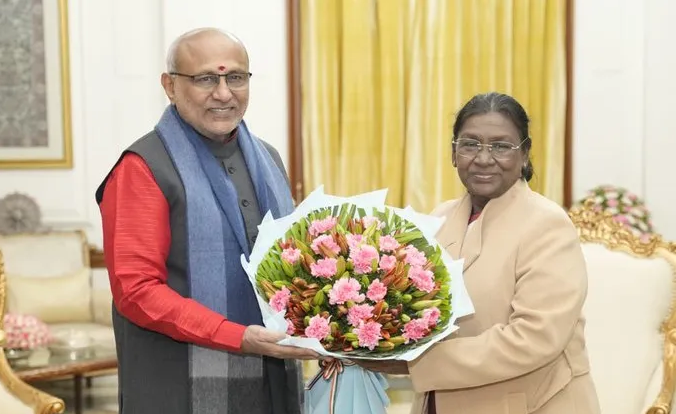 VP Radhakrishnan, Leaders Extend Warm New Year Wishes