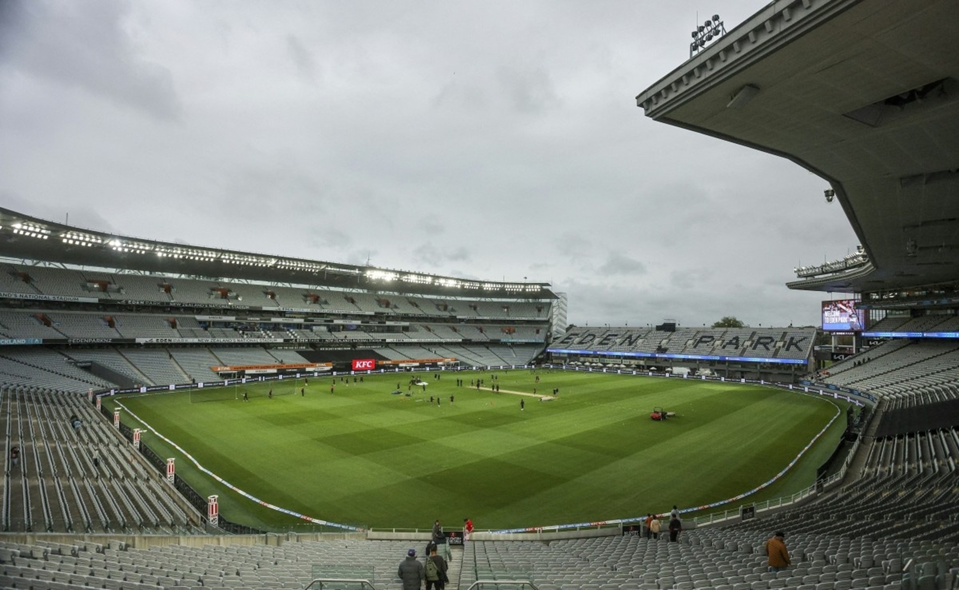 Third T20 Between New Zealand and England Abandoned Due to Rain