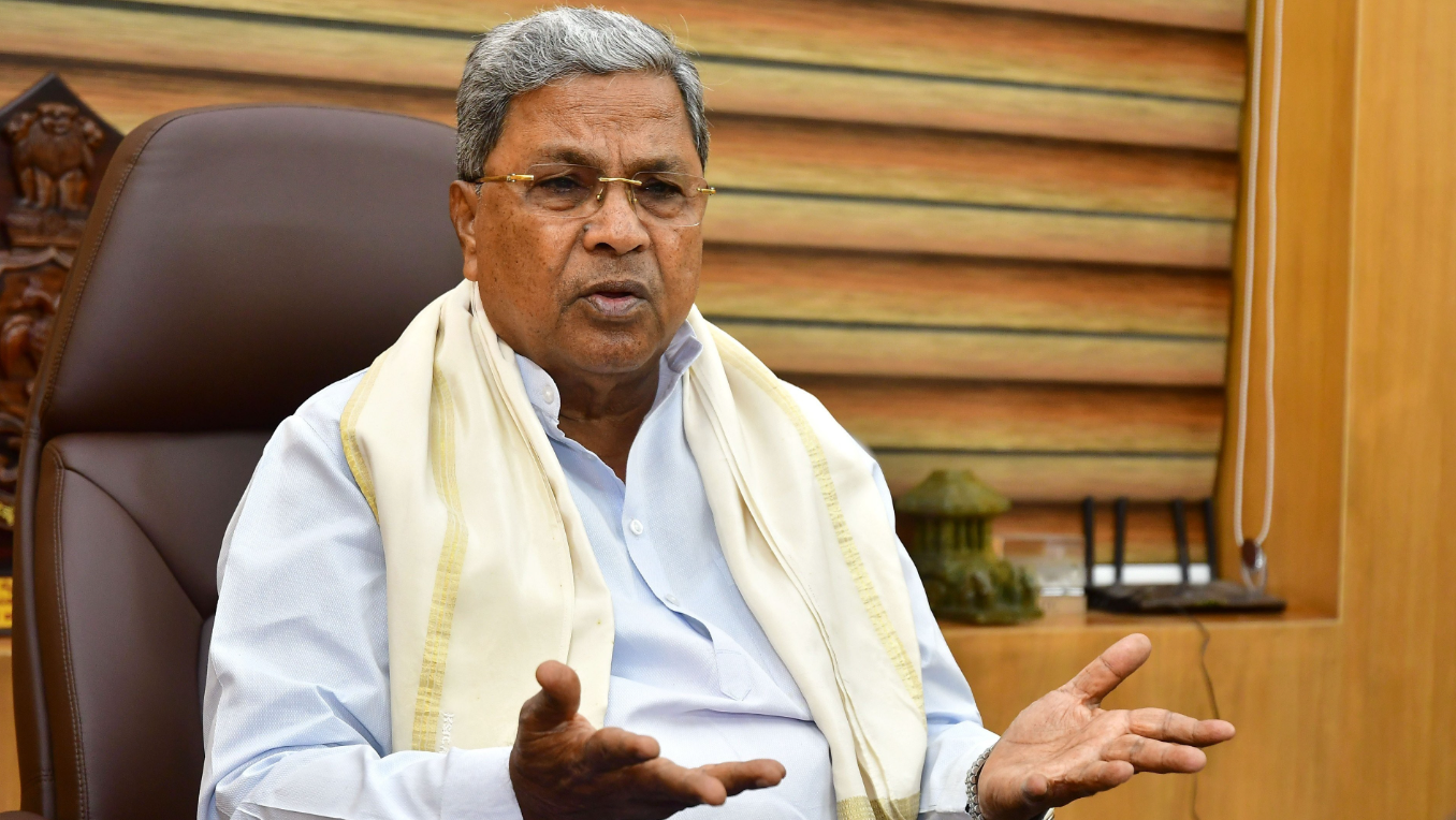 Siddaramaiah’s Delhi Dinner Aims to Project Strength