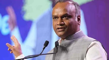 Minister clarifies cabinet decision on government premises activities amid political controversy