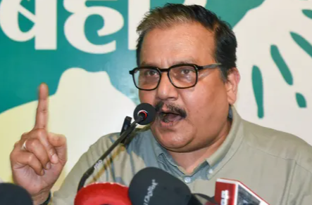 RJD hits back at Giriraj Singh over remarks