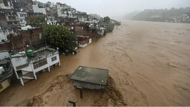 J&K Floods Leave Over 13,500 Homes Damaged, CM Seeks Relief