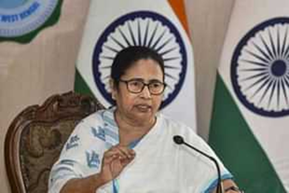 Mamata calls BJP completely anti-Bengali