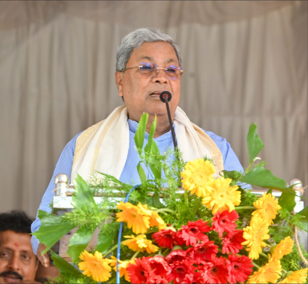 CM accuses Centre of sidelining Kannada and promoting Hindi