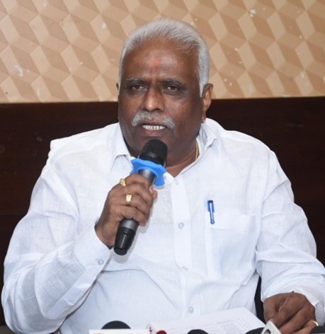 Iranna Kadadi Supports Revised GST, Urges Crop Damage Compensation