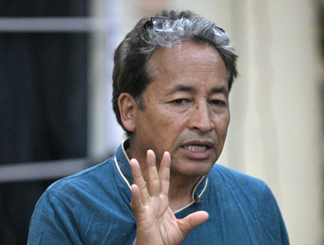 Wangchuk demands probe into civilian deaths in Leh