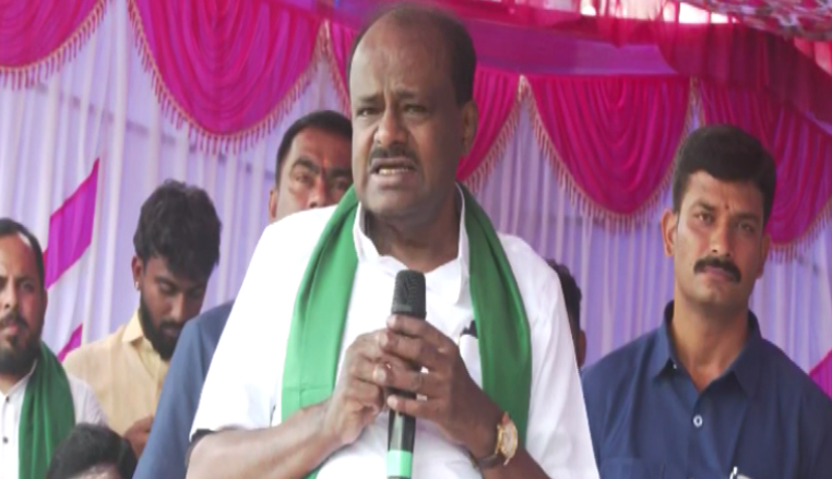 HDK hits out at DK brothers in Ramanagara