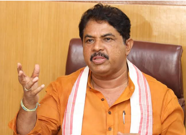 Dasara Inauguration by Banu Mushtaq is Vote Bank Politics: R. Ashok