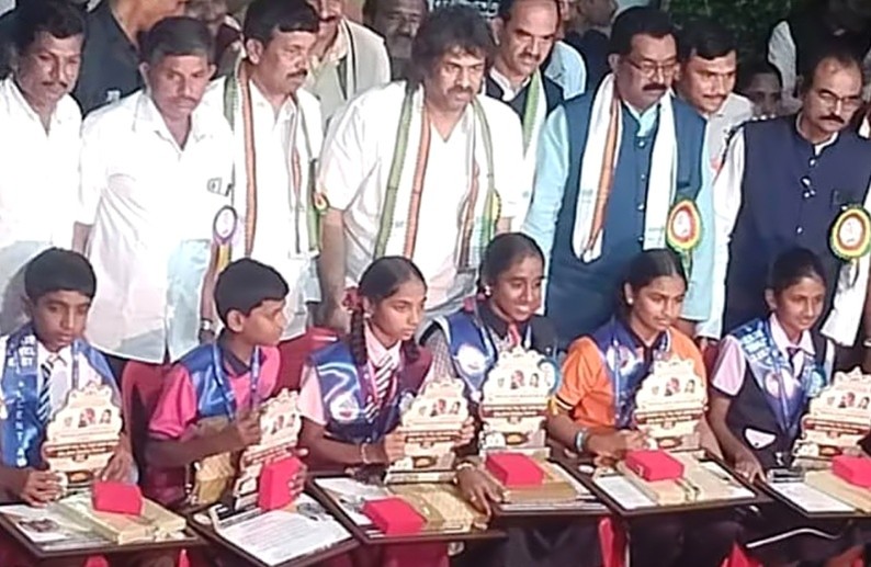 State-Level Talent Award for Bibi Aisha