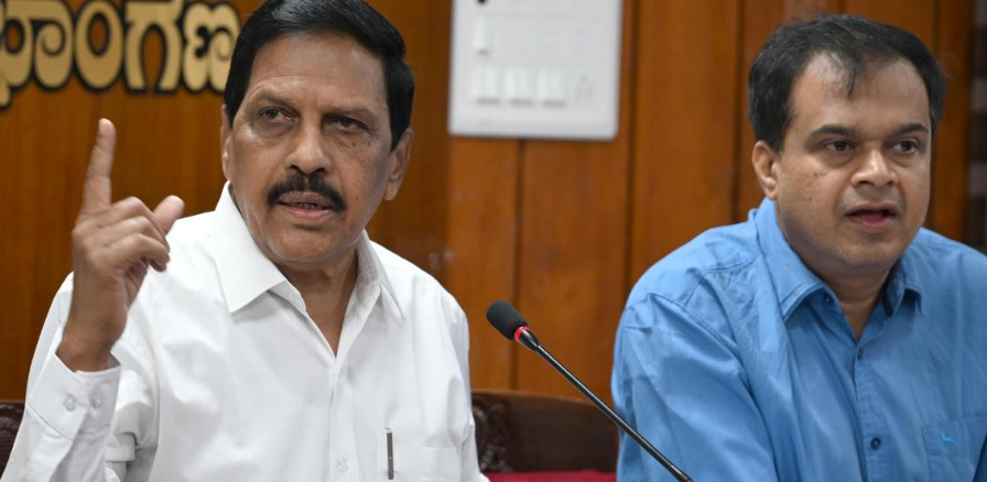 Shivamogga welcomes tough measures against Guarantee Scheme misuse