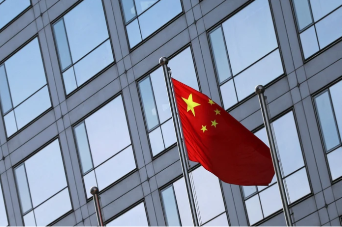 China coast guard patrol near Senkaku escalates tensions
