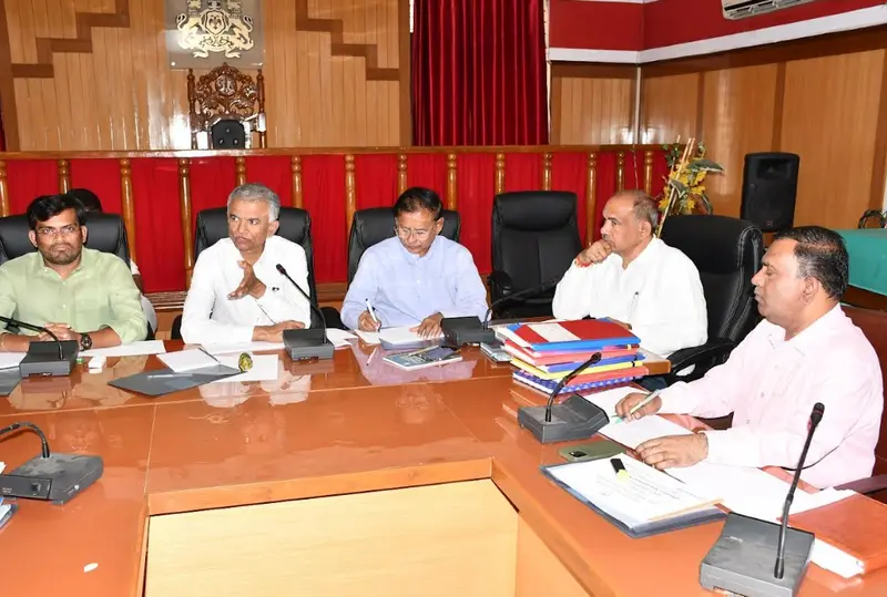 Revenue Services Moving Online, Speed Up Implementation
