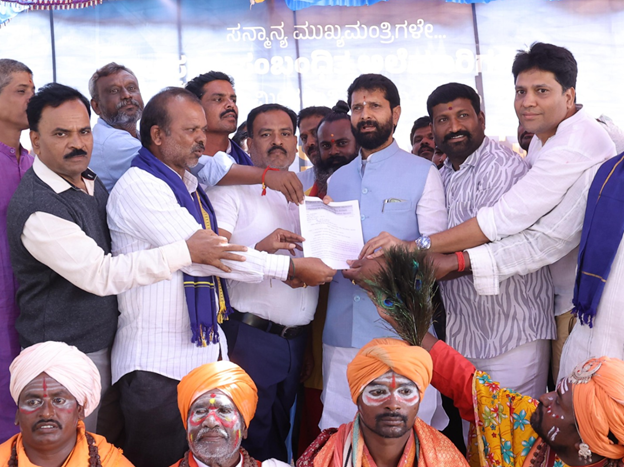 K’taka BJP Backs Nomadic Communities’ Protest Over Internal Reservation