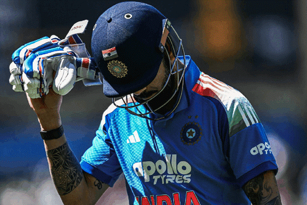 Kohli’s Gesture after Consecutive Ducks Fuels Retirement Chatter