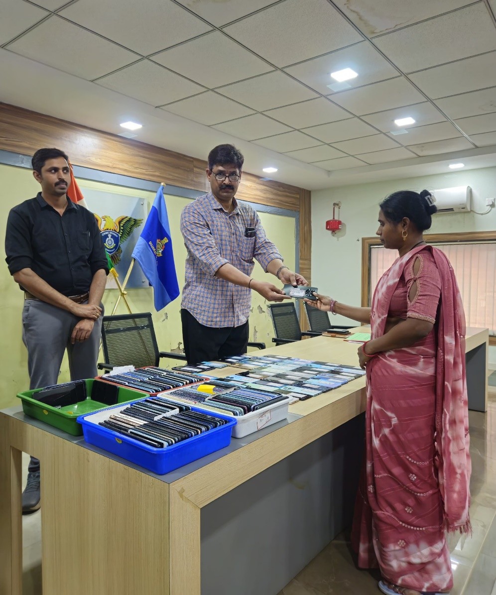 Gujarat’s ‘Tera Tujhko Arpan’ returns stolen goods worth Rs 500 cr