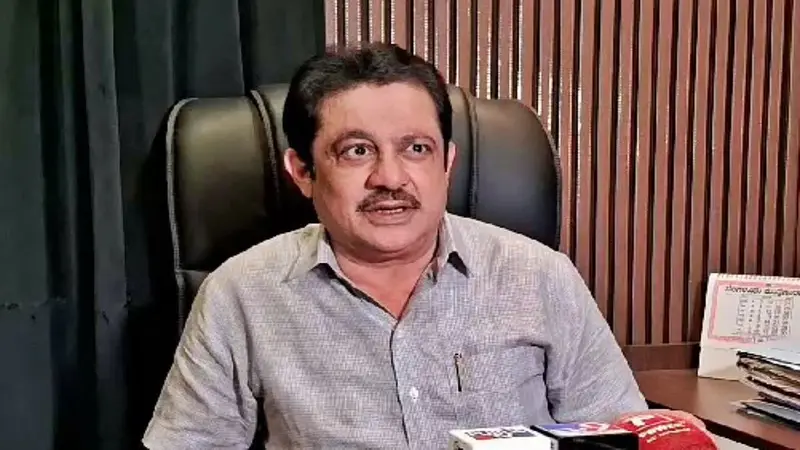 Only 26 Kogilu squatters to receive houses, says Minister Zameer Ahmed Khan