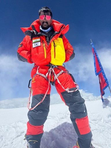 Andhra mountaineer conquers nine highest peaks