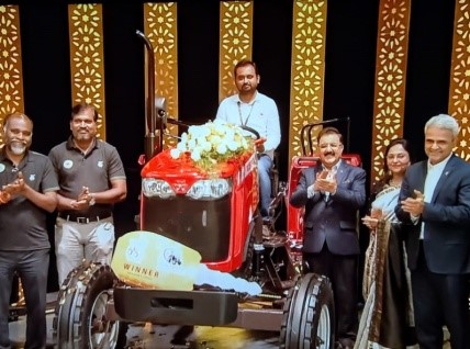 Avinash Desai Wins National Agri Innovation Award