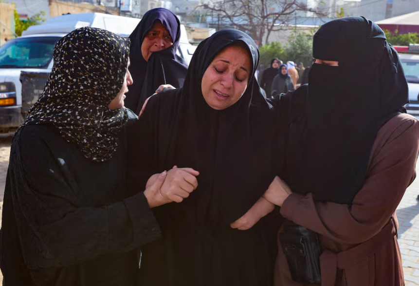 Nine Palestinians Killed in Gaza Airstrikes