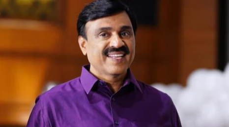 Storm over sanctions: Reddy, Renukacharya facing trouble?