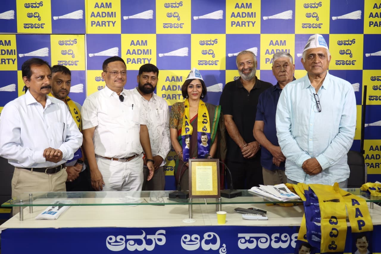 Aam Aadmi Party marks 14th Foundation Day