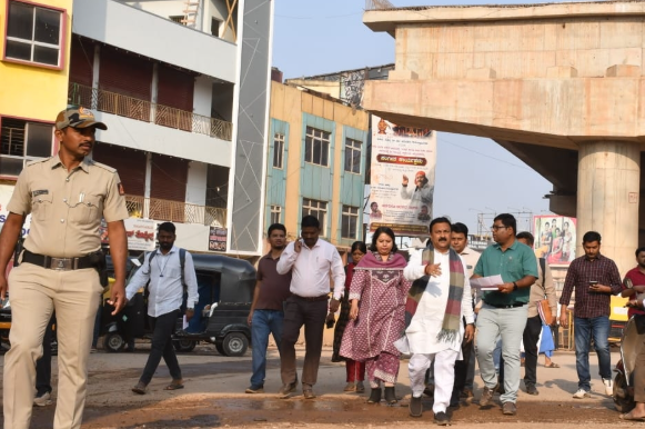 Flyover contractor faces blacklist warning