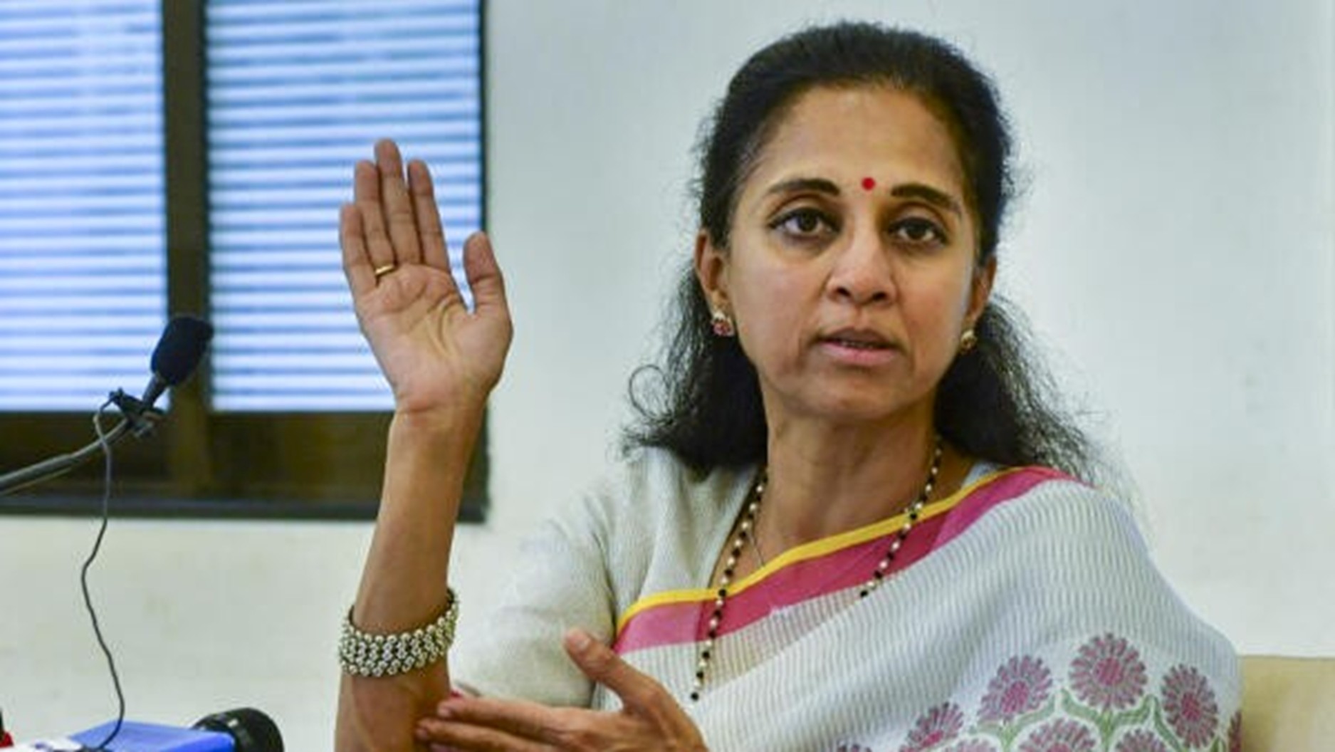 Pressure on candidates raises concern in Maharashtra elections