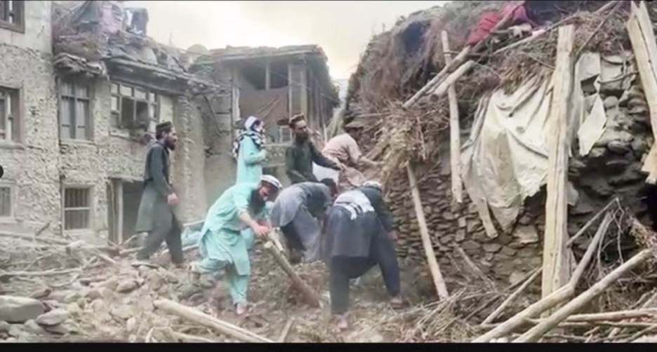 Over 800 Killed, 2,500 Injured as Earthquake and Aftershocks Devastate Afghanistan