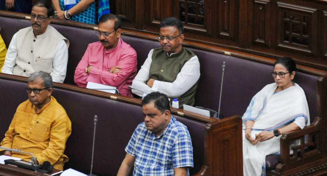 Bengal Assembly to debate migrant harassment issue