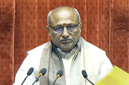 V-P to visit Ladakh for Yoga Day
