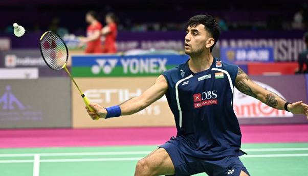 India Storm into Badminton Quarter-finals