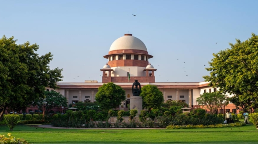 Supreme Court stays its own order on defining Aravalli