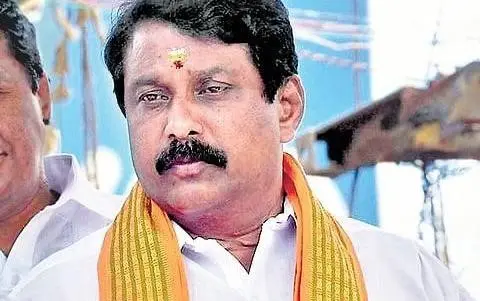 TN BJP chief to meet Amit Shah amid alliance talks