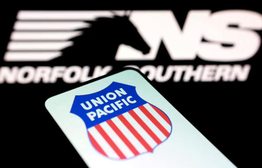 Union Pacific CEO meets Trump to push $85B Norfolk Southern merger