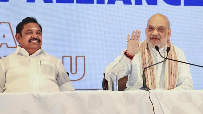 Palaniswami Meets Shah, Rules Out Return Of Expelled Leaders