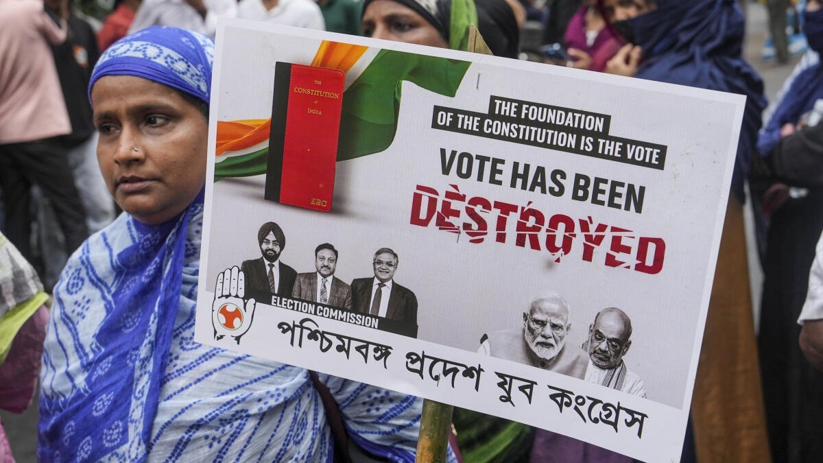 Congress Shares ‘Vote Theft’ Video, Kharge Urges Public Outcry