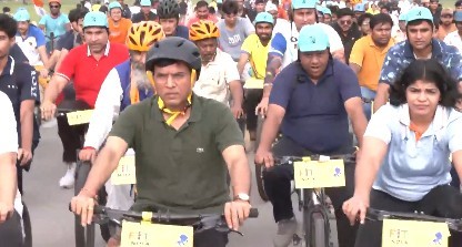 Delhi hosts Swadeshi-themed Fit India Cycling event