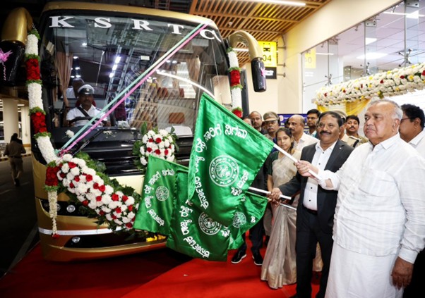 Min Reddy flags off KIA- D’gere Flybus