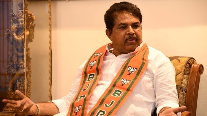 Should Have Announced Relief before Aerial Survey: Oppn Leader R. Ashoka