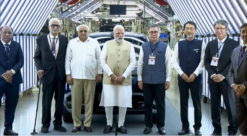PM Modi Flags Off Maruti Suzuki’s First Electric Vehicle e-Vitara