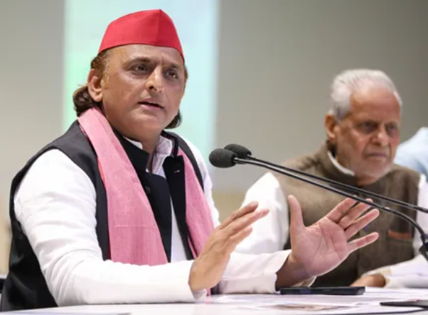 Yadav slams govt’s move to commercialise Janeshwar Mishra park