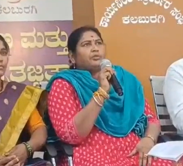 Midday Meal Workers Hold Protest in city
