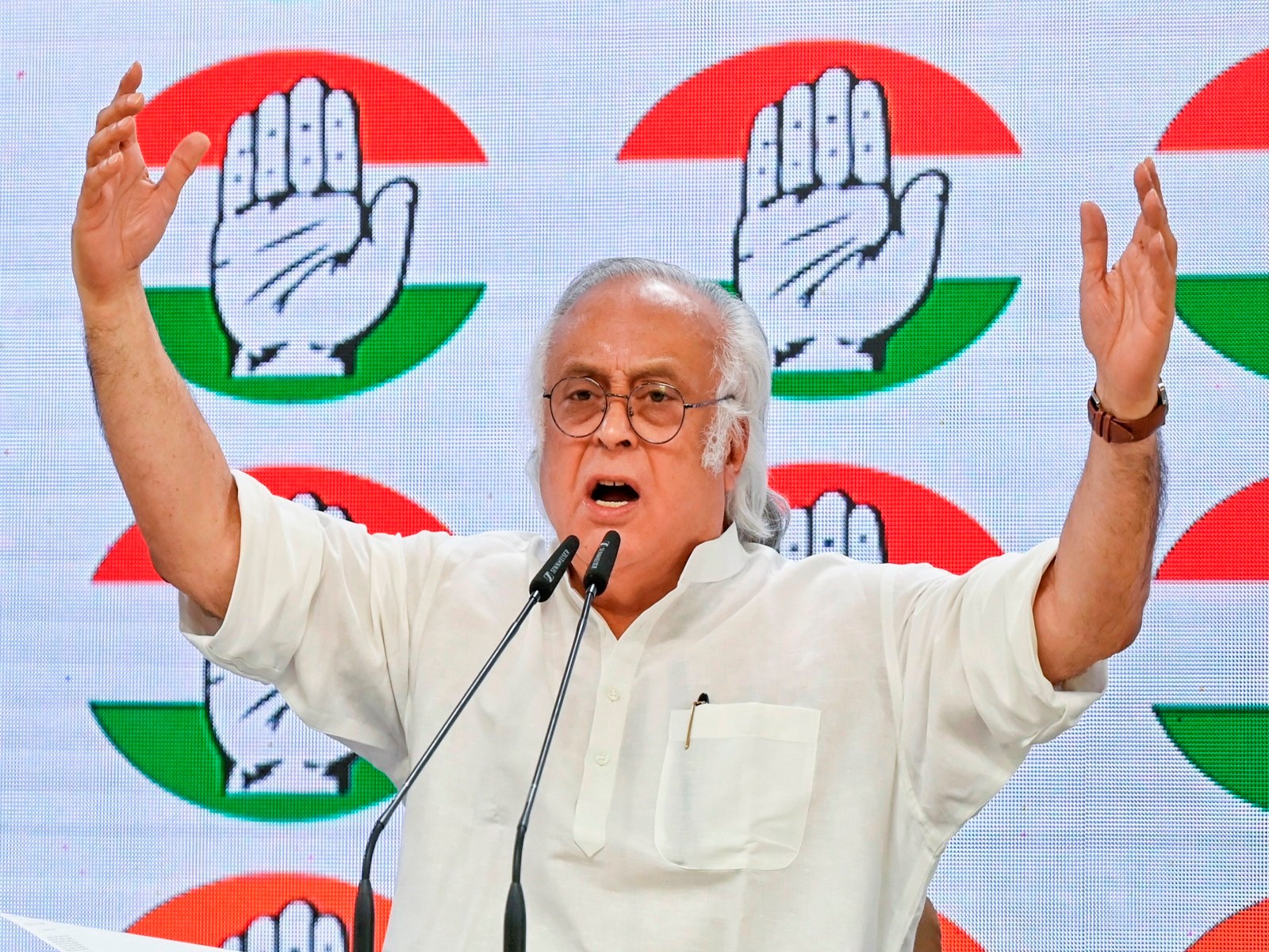 Congress seeks probe into Ladakh youth killings