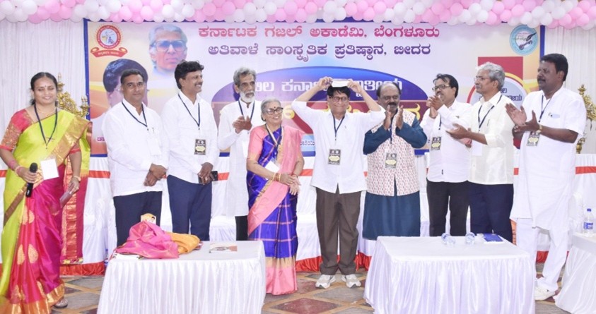 Poets, Public Must Be Wary of Religious Forces: Poet Ambal