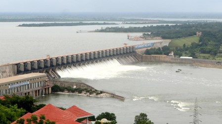 Maharashtra Threatens SC Challenge if K’taka Raises Almatti Dam Height